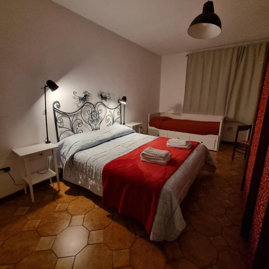 Sa Stiddiosa Guesthouse Gadoni المظهر الخارجي الصورة