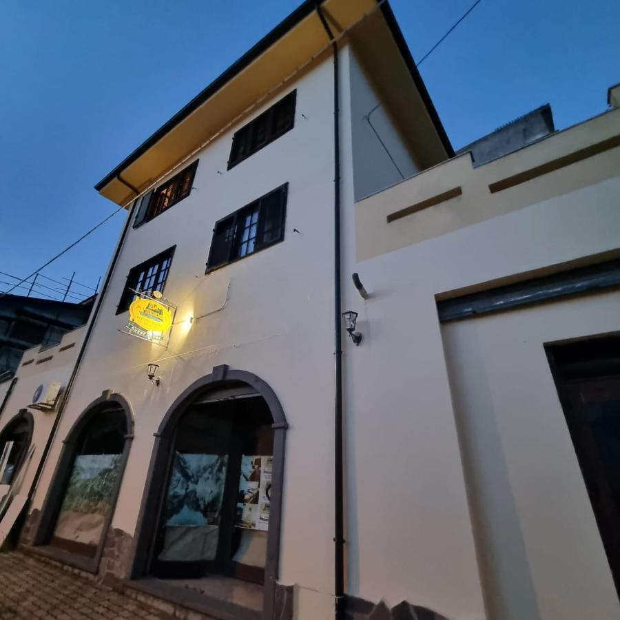Sa Stiddiosa Guesthouse Gadoni المظهر الخارجي الصورة